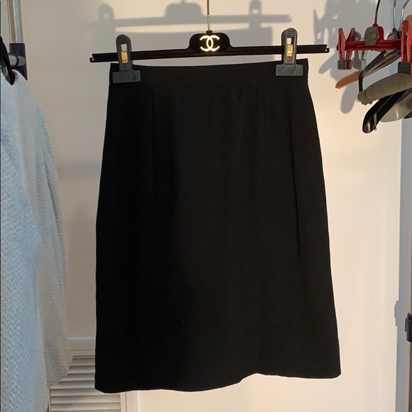 CHANEL Dresses & Skirts - Chanel Perfect Little Black Skirt 34